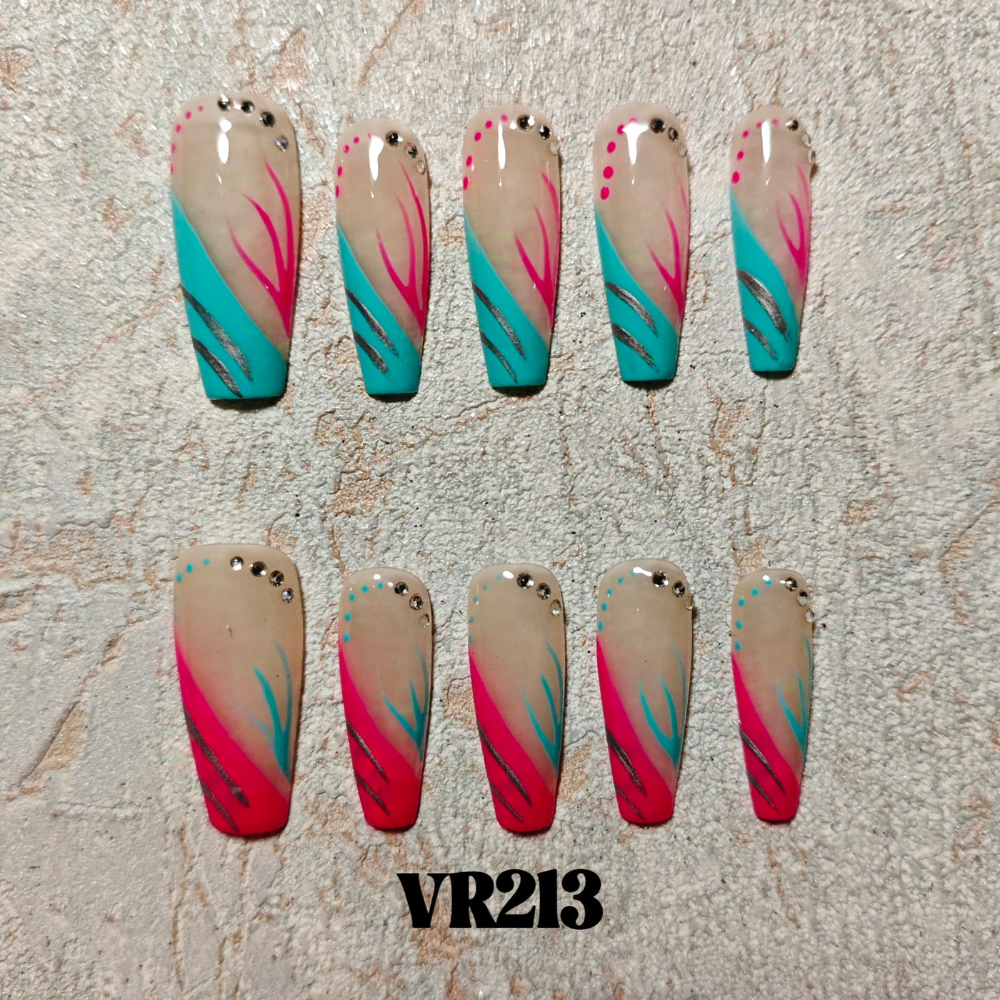 Link 3 (VR201-VR225) Handmade original cool press-on nails