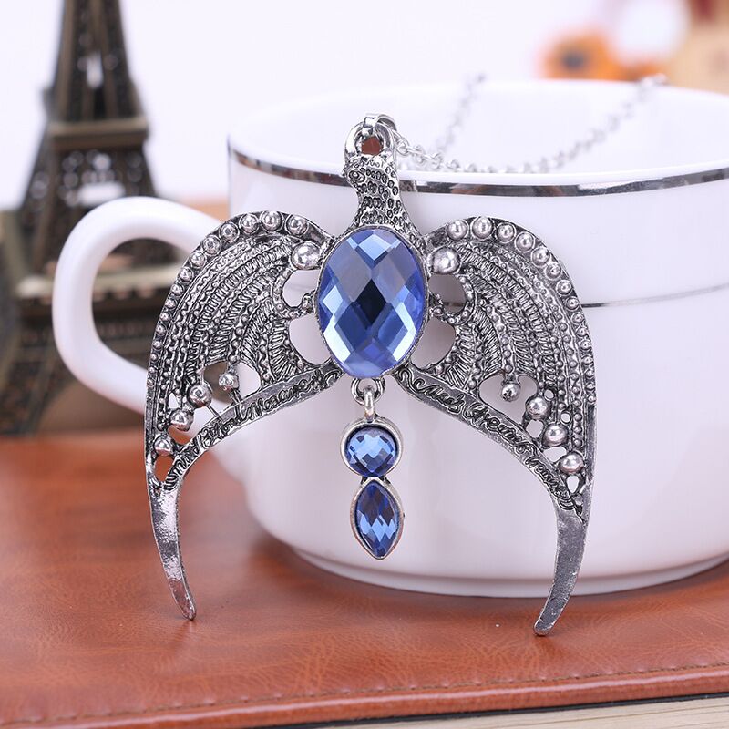 Revenclaw‘s diadem necklace