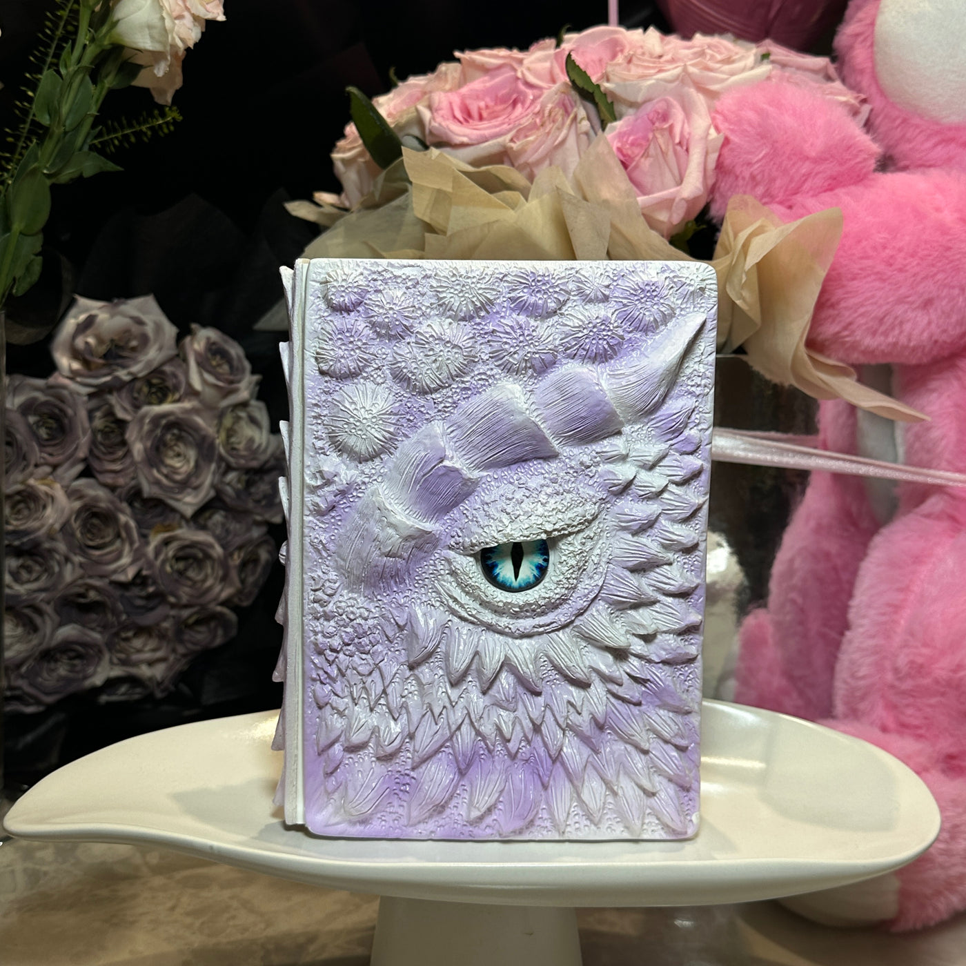 Macaron Purple 3D Handmade Dragon Eye Notebook with Replacement Pack Retro Dragon Eye Notebook Diary Crafts Handmade 3D Relief Dragon Diary High Quality Resin Crafts Desktop Decoration Gift